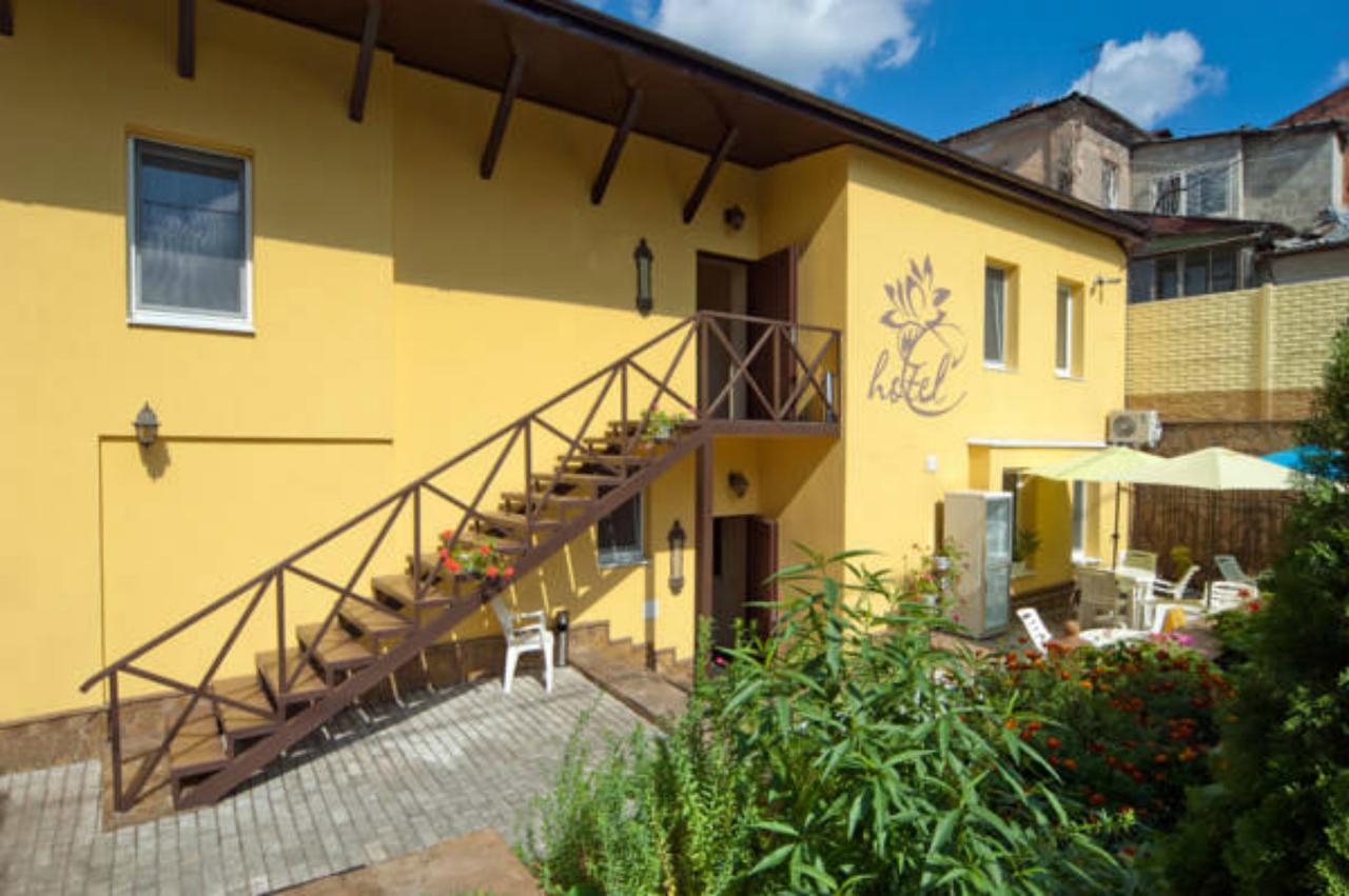 Complimente Guest House Charkiv Exteriör bild